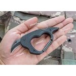 อุปกรณ์ Carabiners มาพร้อมมีด (สามารถล๊อคใบได้) จุดชก ตัวเกี่ยว แข็งแรง แต่น้ำหนักเบา สีดำสวย