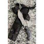 มีดแท็คติคอลรุ่น Shadow Blade ดุดัน แข็งแกร่ง พร้อมลุยทุกภารกิจ! 🔥 มีดต่อสู้ระดับพรีเมียม ดีไซน์ใบมีดทรง “Predator” พร้อมฟันเลื่อยด้านหลัง ใช้งานได้หลากหลายทั้งตัด กรีด หรือป้องกันตัว มาพร้อมนกหวีดฉุกเฉิน ด้ามจับ ออกแบบตามหลักสรีรศาสตร์ (Ergonomic