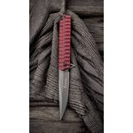 มีดพับแดงเดือด BRมีดพับทรงดุ ด้ามจะเป็น G10 สีแดงสลับดำ กัดลาย CNC ผิวสัมผัสดี ไม่ลื่น ใบมีดทรงขนาดยาว ระบบดีดแบบกึ่งออโต้ ท้ายด้ามเป็นสกรูหัวแบน ใช้ทุบกระจกได้ มาพร้อมคลิปหนีบสีดำ