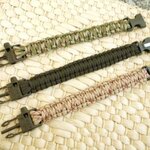 TT0022 สายรัดข้อมือ tactical เป่านกหวีดฉุกเฉิน มีสี น้ำตาล