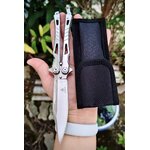 มีดควง บาลิซองสแตนเลสทั้งใบและด้าม เป็นสแตนเลสเต็มๆ น้ำหนักดี ควงง่ายงานแน่น ท้ายล็อคแน่นหนา สามารถใช้งานได้จริง