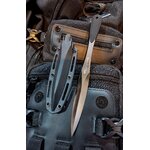 มีดขูดชาร์ป tactical double blade มีดขูดชาร์ปที่ถูกปรับแต่งให้เป็นสไตล์ tactical เหนือขั้นด้วยใบมีดที่ออกแบบมาให้เหมือนมีดสองคมแบบ Dagger ด้านหลังอีกฝั่งมีร่องเลือดขนาดใหญ่ เพื่อลดแรงเสียดทาน ตัวมีดสามารถจับได้ 2 แบบ คือแบบมีดชก หรือจะจับแบบปกติ และยังใช้