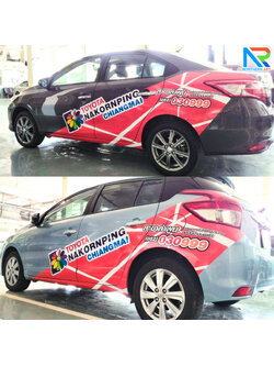 งานพิมพ์สติ๊กเกอร์ รีมูฟหลังเทา ติดรถเก๋ง ไม่มีคราบกาวตกค้าง มีบริการติดตั้ง