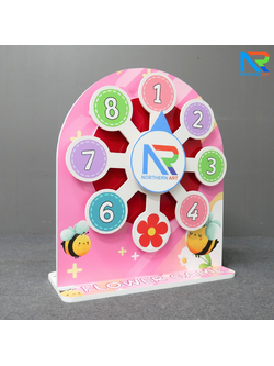 เกมส์วงล้อตั้งโต๊ะ 8 แฉก หมุนได้ ขนาด (W)58 x (D)20 x (H)65 ซม. วัสดุ ไม้MDFปิดผิวเมลามีน+พลาสวูด