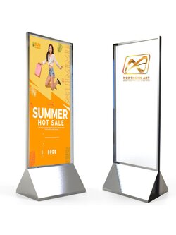 ป้ายตั้งพื้นสแตนเลส ฐานสามเหลี่ยม ขนาด (W)61 x (D)45 x(H)180 cm.โชว์งานพิมพ์ได้ 2 ด้าน