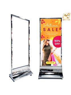 CLEARANCE SALE! ป้ายตั้งพื้น ฐานสแตนเลสเงา ทรงสามเหลี่ยม ขนาด 80x180 cm.ถอดประกอบได้ โชว์งานพิมพ์ 2 ด้าน พร้อมล้อเลื่อน