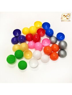 ลูกบอลจับรางวัล ขนาดเส้นผ่าศูนย์กลาง 40 mm. เปิดออกใส่ฉลากได้ มี 9 สี แดง ขาว เทา ทอง เขียว ฟ้า ส้ม เหลือง ม่วง