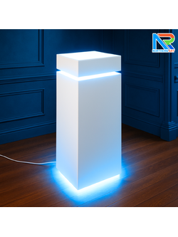 แท่นโชว์สินค้า สีขาว พร้อมไฟLED สีฟ้า ขนาด (W)40 x (L)40 x (H)100 cm. TOP กระจก