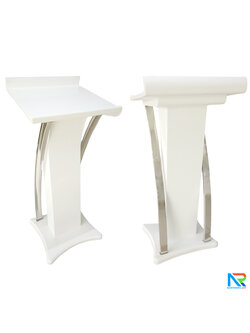 โพเดียมไม้ สีขาว ตกแต่งสแตนเลสเกรด304 ขนาด (W) 55 x (L) 50 x (H) 120 cm.