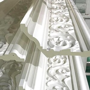 บัวเพดาน (Crown Molding)