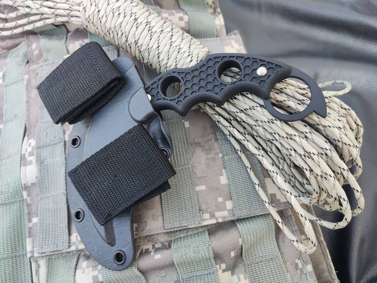 Bat hurricane karambit 2คม รุ่นมีด้าม