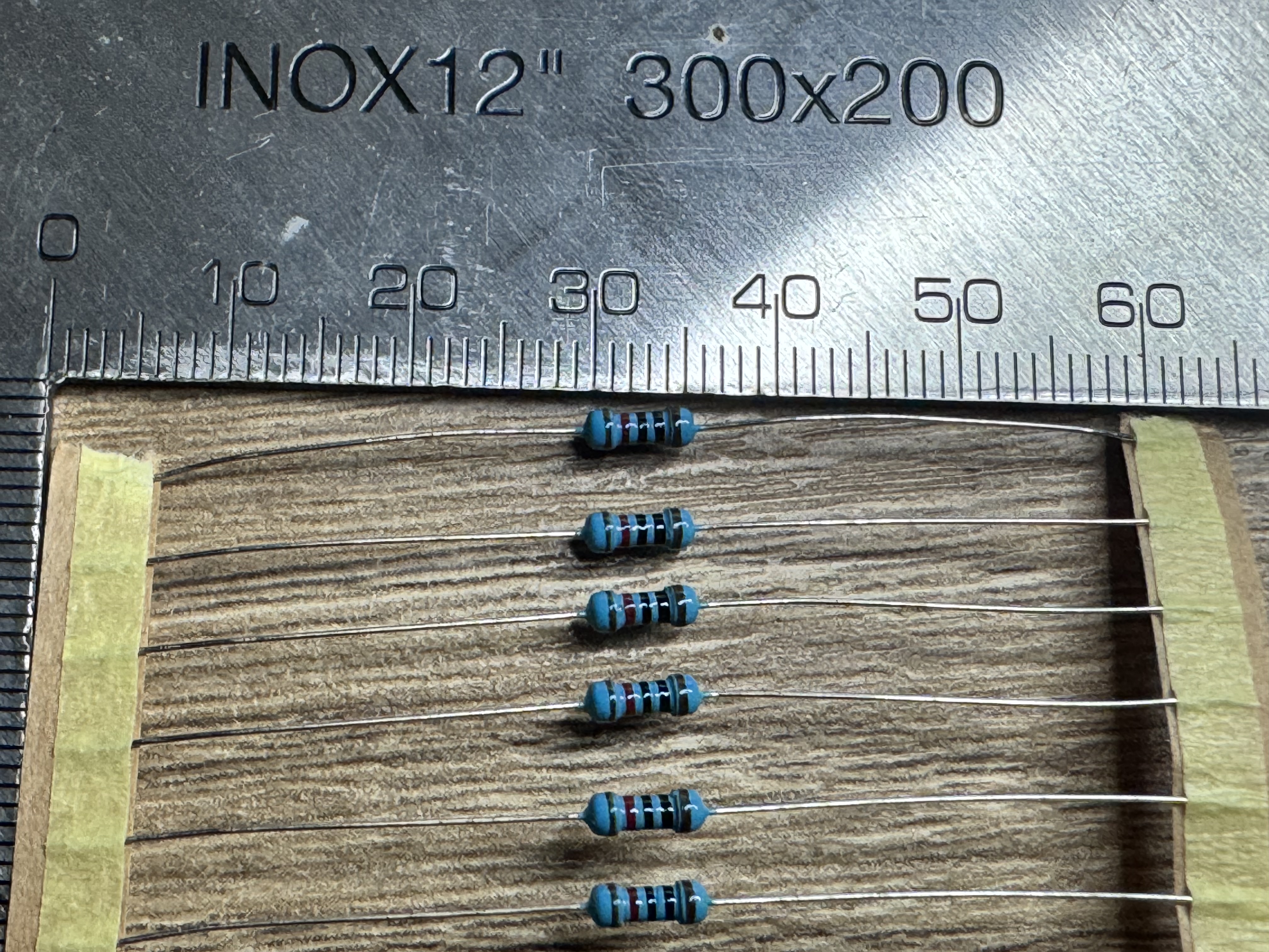 Resistor, ตัวต้านทาน 10k โอห์ม 1/4W error +- 1% (ชุดละ 20 ชิ้น)