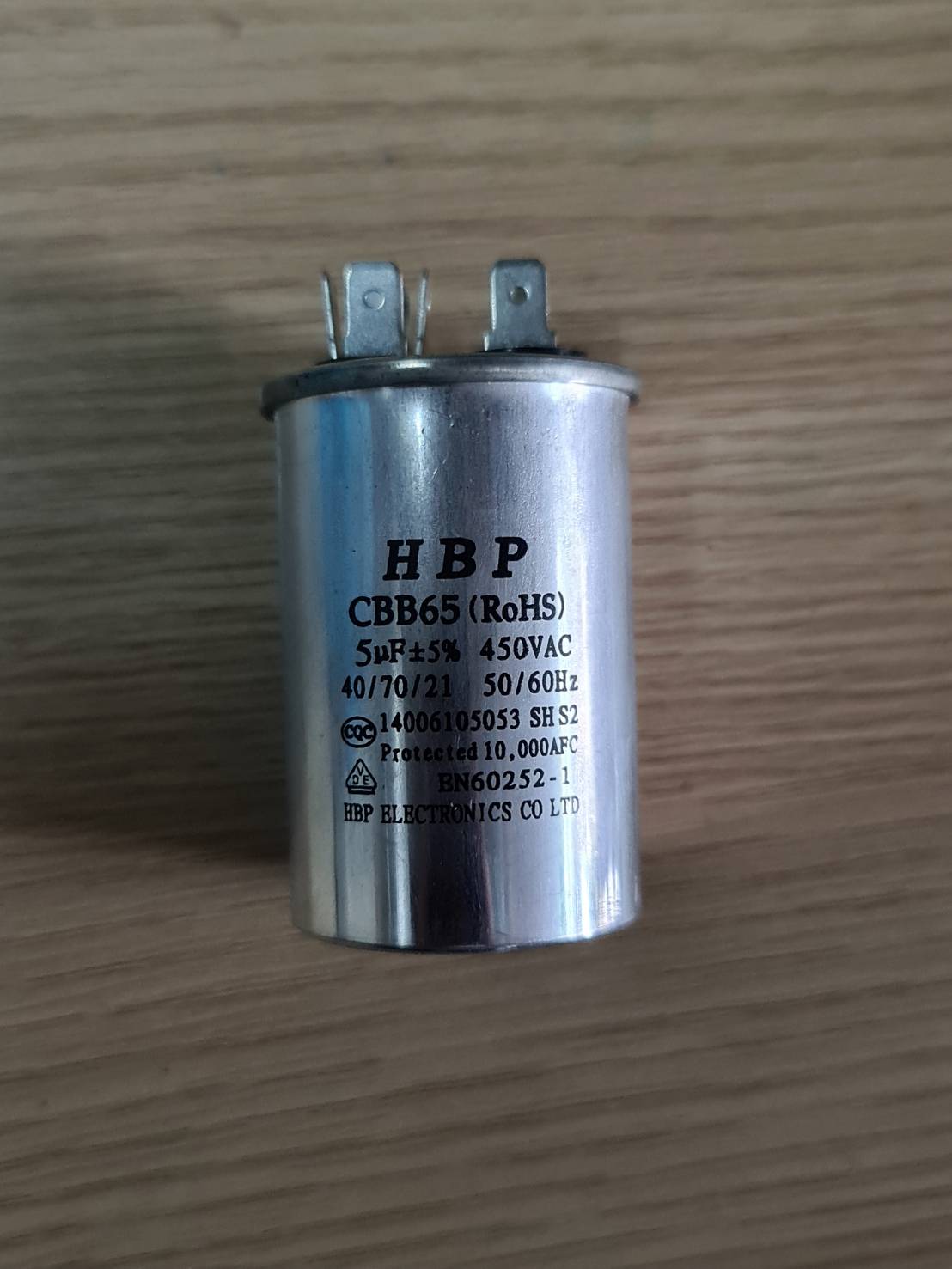 0000164 คาปาซิเตอร์ 5 uF 450 V คาปา
