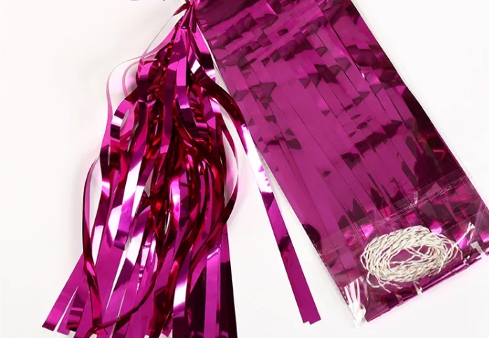 พู่ลูกโป่งเมทัลลิก : 5 ชิ้นต่อแพ็ค