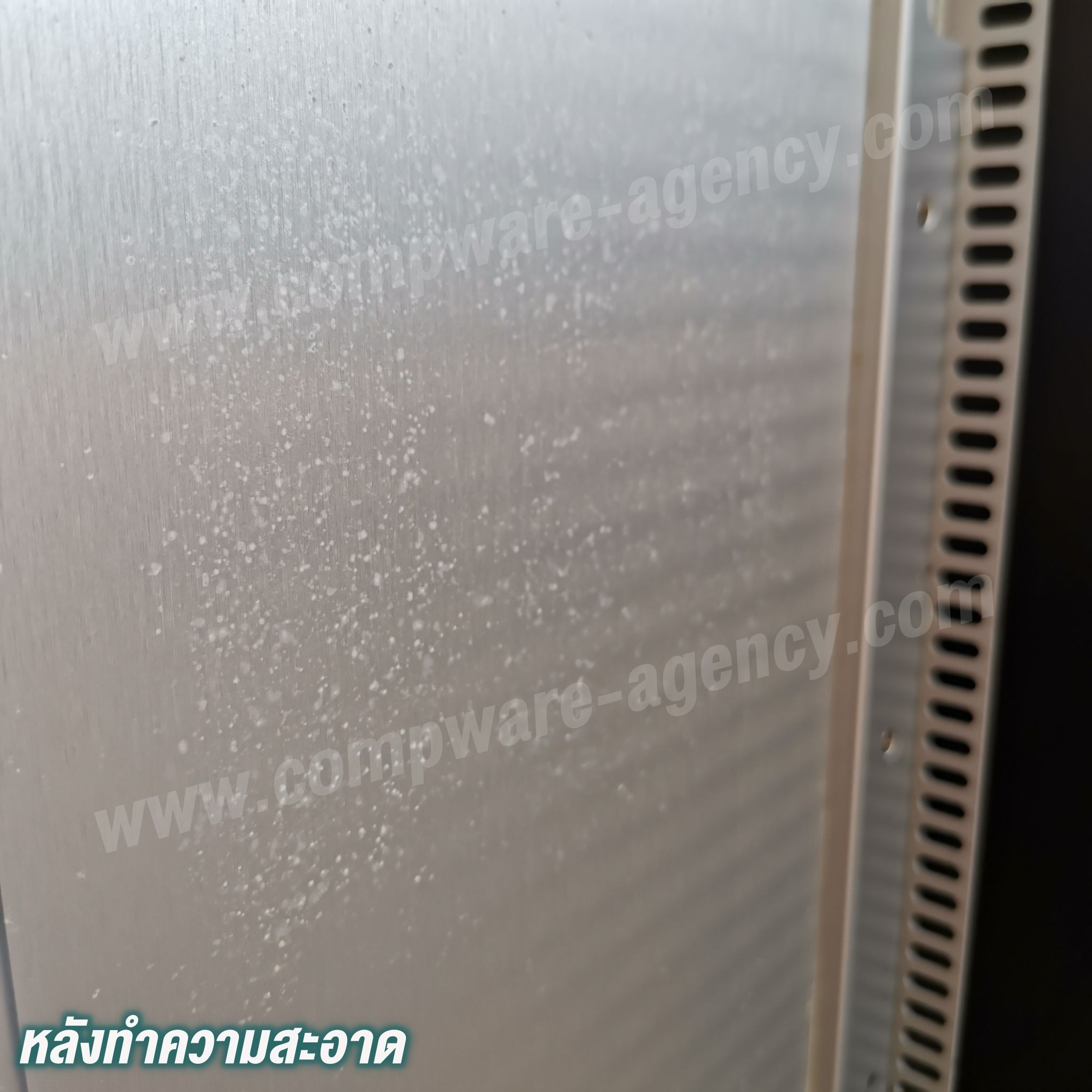 LIAN LI PC-A71B Black Aluminum ATX Full Tower Computer Case [กล่องเคส+อุปกรณ์เคสอยู่ครบ] // สินค้าตัวโชว์มีตำหนิ