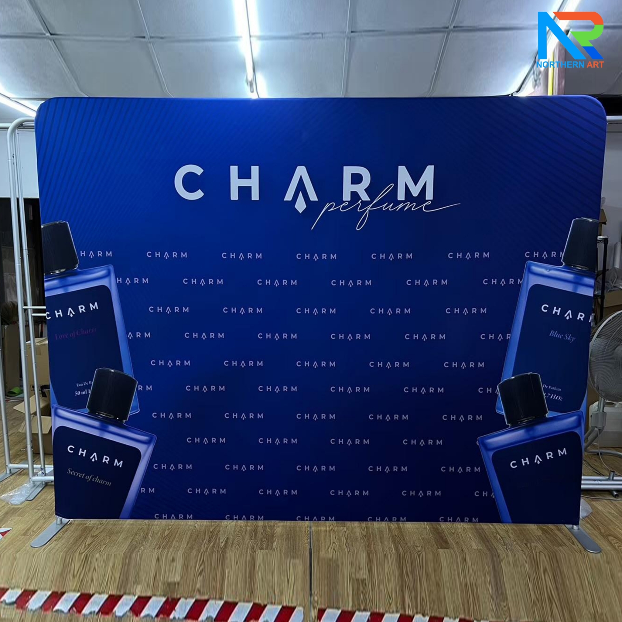 แบคดรอบผ้า Fabric Backdrop รุ่นตรง ขนาด (H)200 x (W)120-1000 cm. โครงอะลูมิเนียม ถอดประกอบได้ แถมฟรี! กระเป๋าใส่อุปกรณ์ 1 ใบ