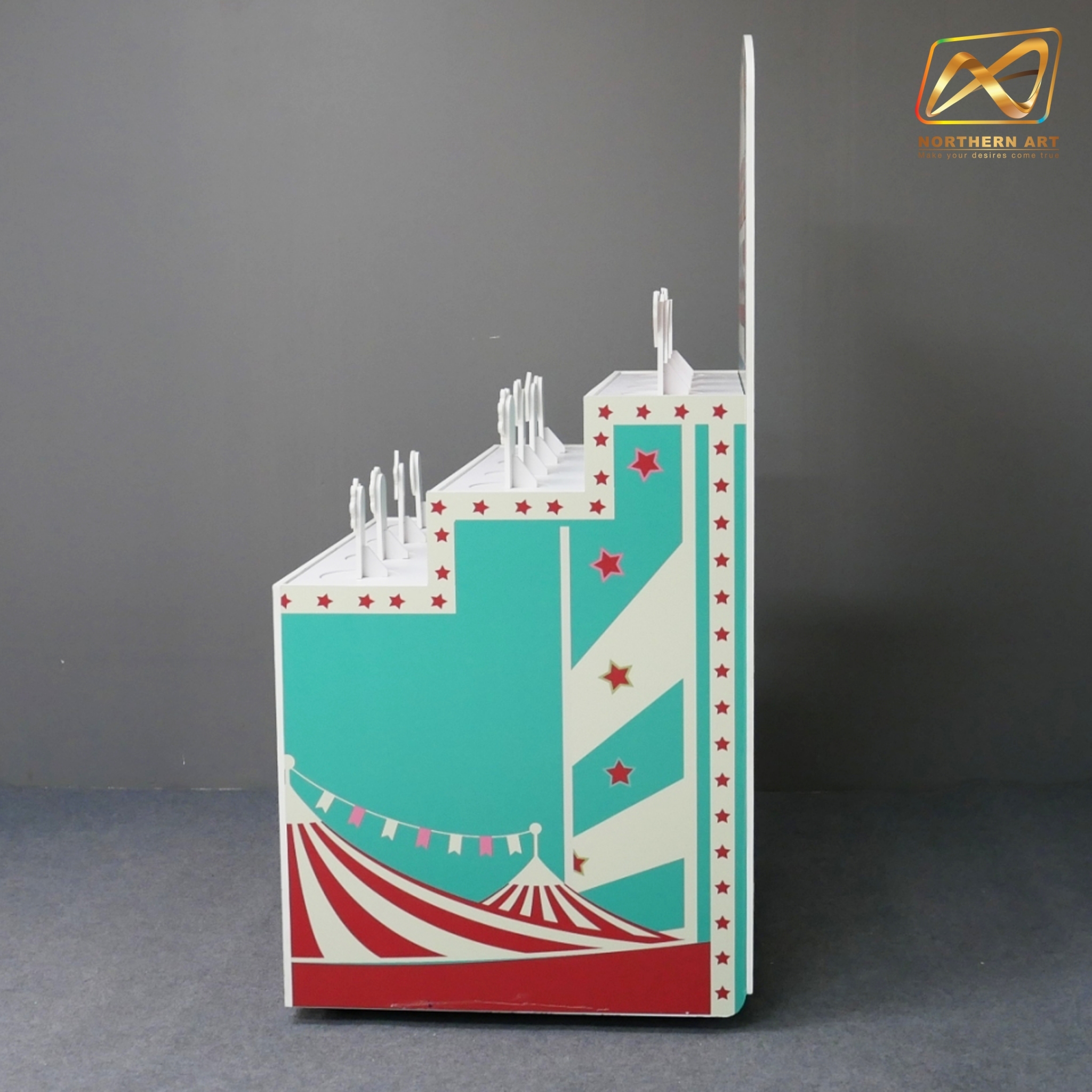 ตู้เกมส์ CARNIVAL เกมส์โยนห่วงคล้องแท่ง ขนาด (W) 80 x (L)64 x (H)160 cm. ชุดแท่งตั้งพร้อมห่วง 36 อัน (คละสี คละขนาด)