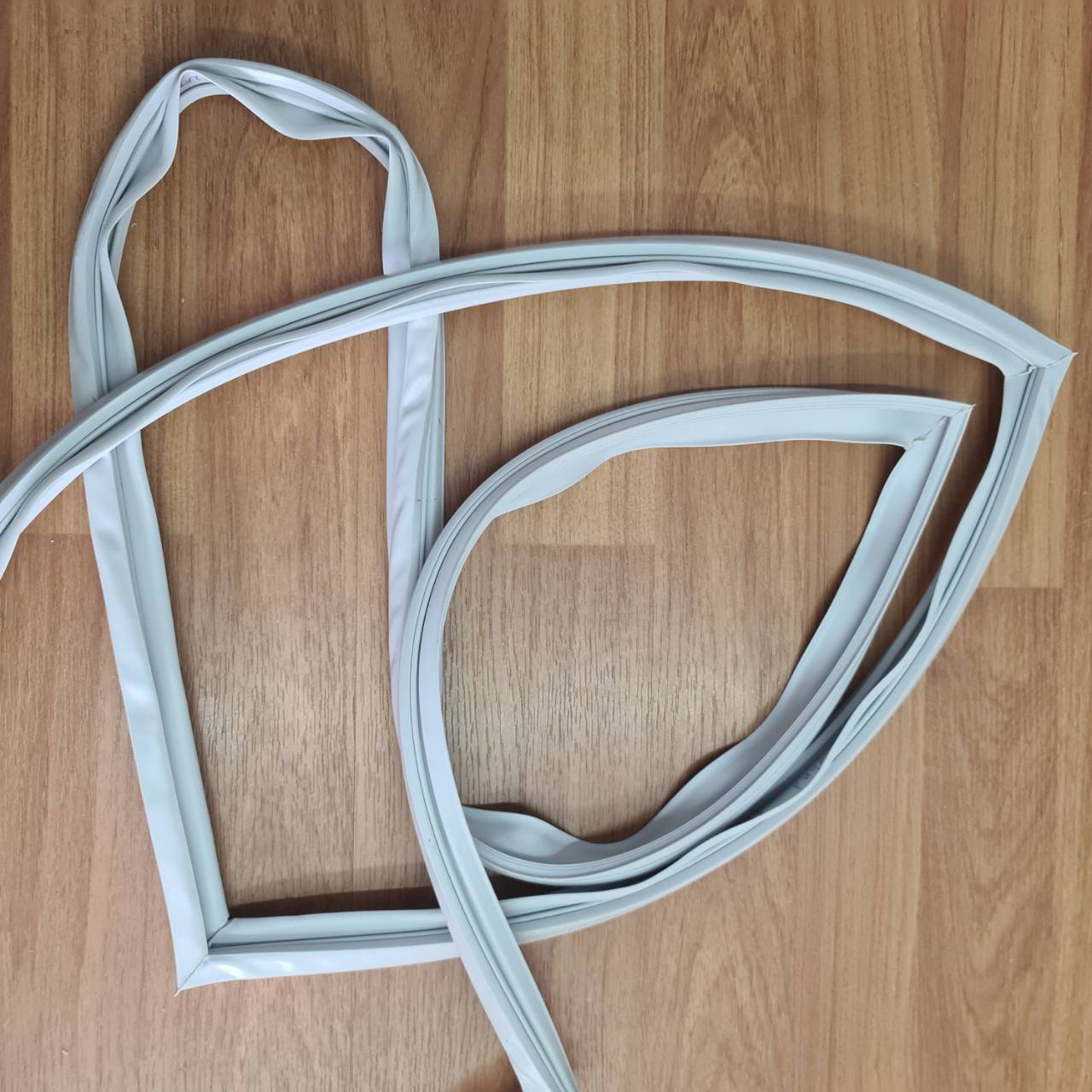 0000679 ขอบยางตู้เย็น ขอบประตูตู้เย็น สองประตู Sanyo รุ่น sr-f21 5b st ซันโย