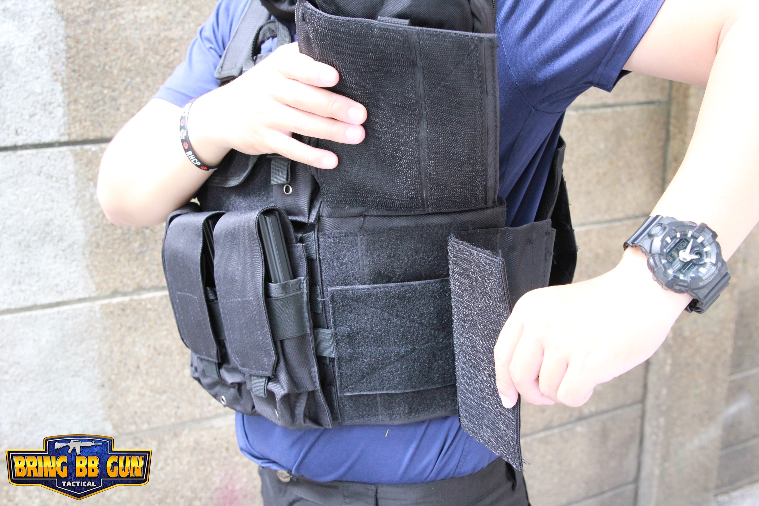 เสื้อเวส รุ่นไซราส (Tactical Vest C.I.R.A.S.)