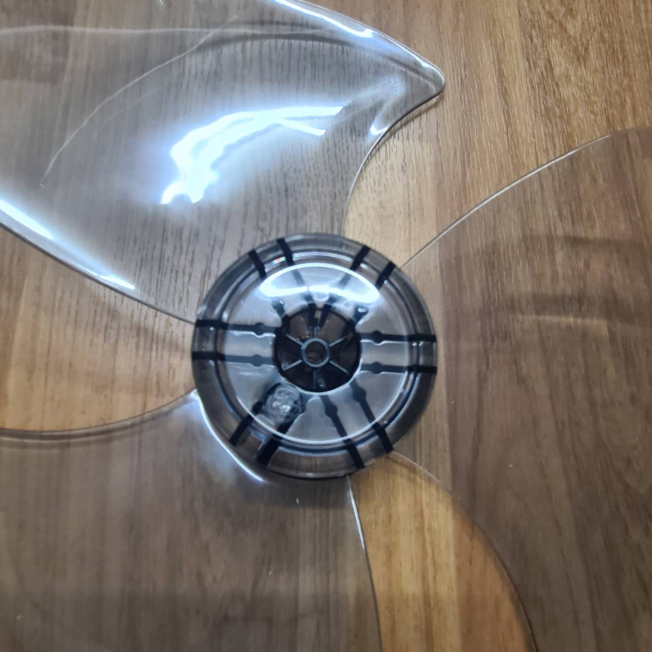 0000584 ใบพัดลม มิซูบิชิ MITSUBISHI ขนาด 16 นิ้ว