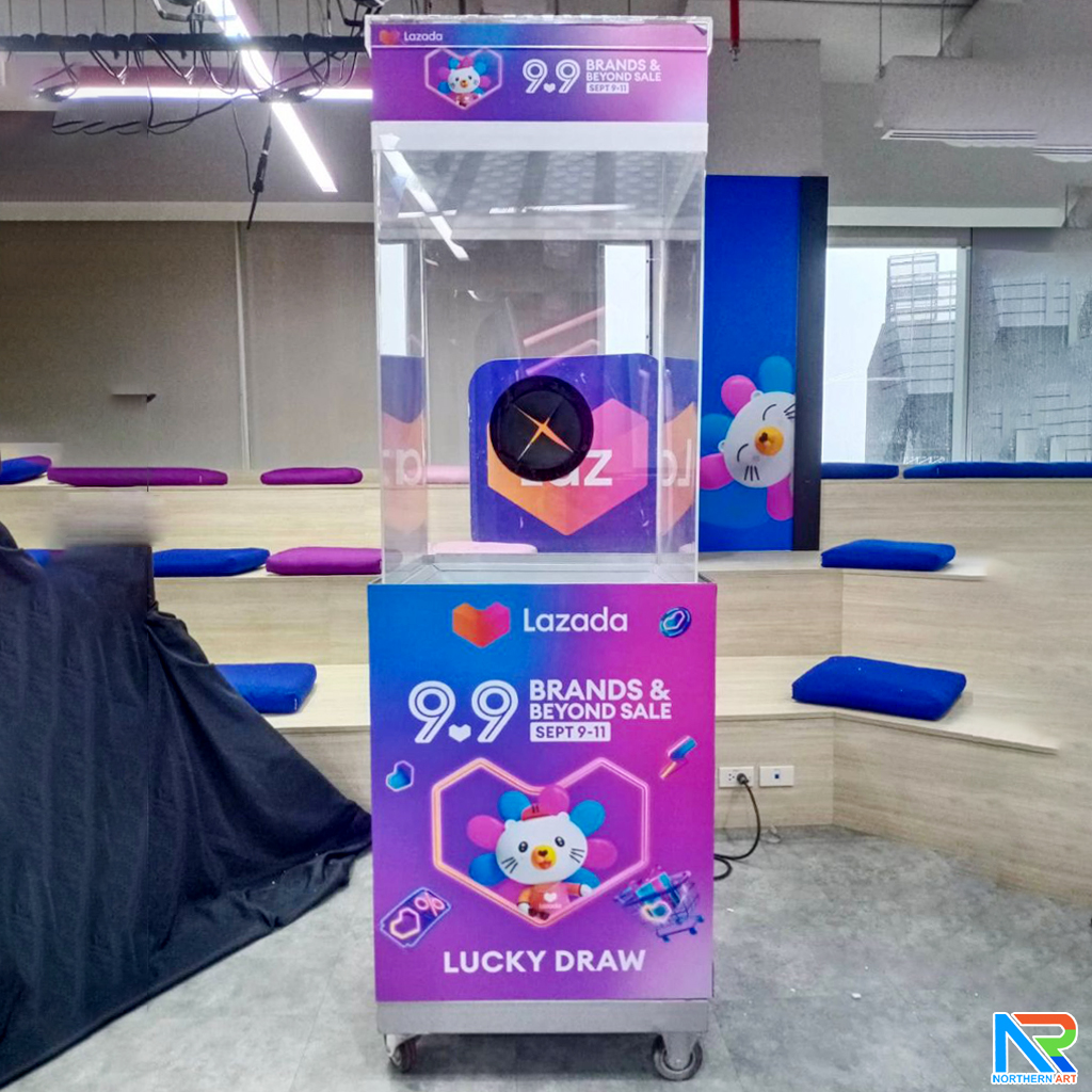 เช่าเกมส์ตู้ลม เช่าตู้ลมจับรางวัล (W)70 x (L)70 X (H)185 cm.พร้อมงานพิมพ์สติ๊กเกอร์ ไม่รวมบอลโฟม