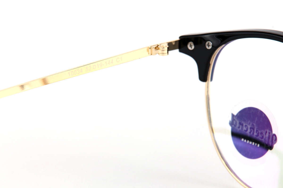 กรอบแว่นสายตา Weekend 10034 C1 Gold