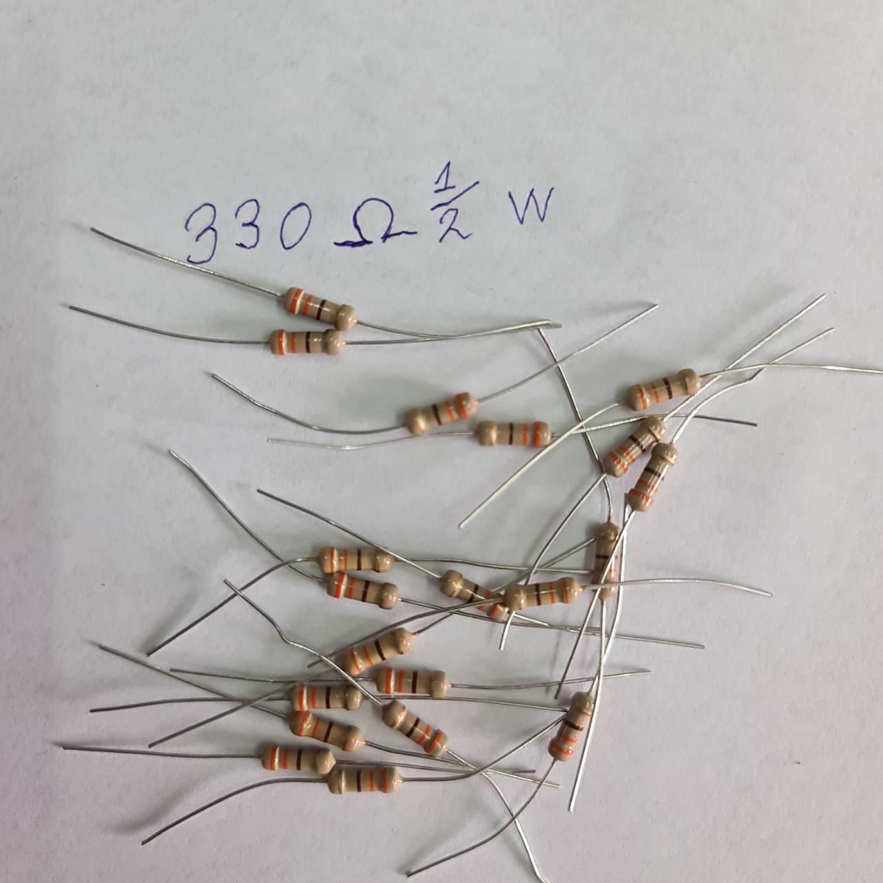 0000663 R 330 Ω 1/2 W อาร์ 330 โอห์ม 330 โอม ตัวต้านทาน รีชีสเตอร์ Resistor 20 ตัว