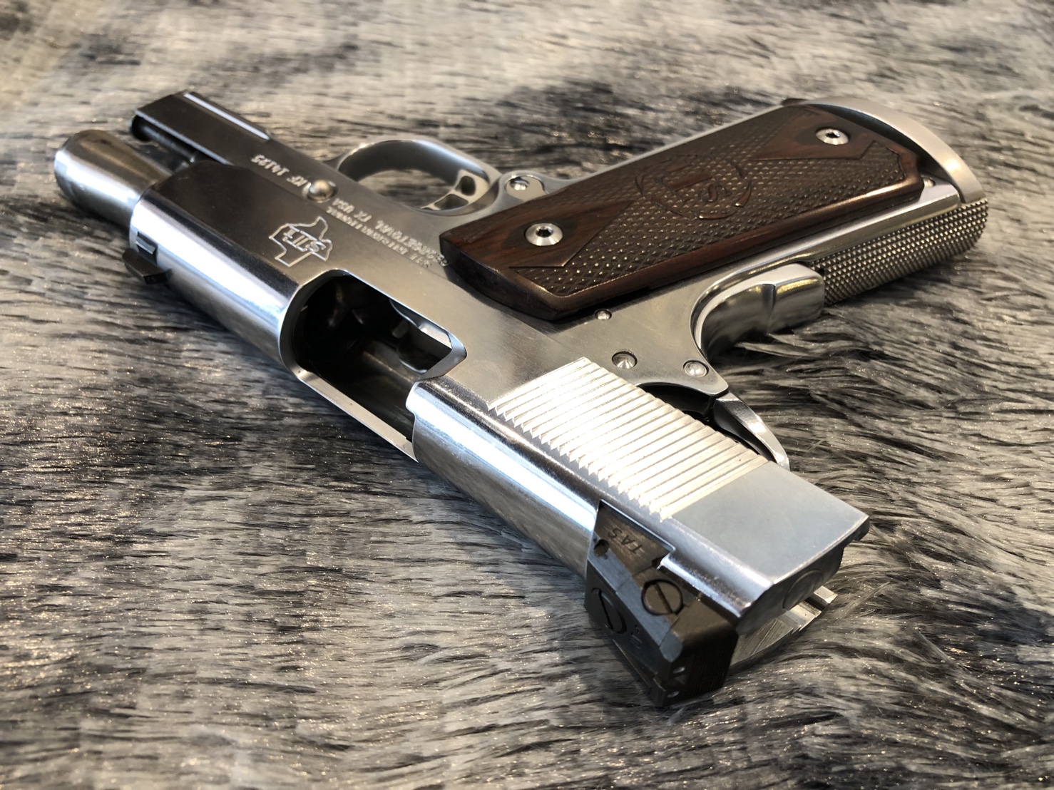 [ปืนฝากขายมือสอง] STI .45 1911 3นิ้ว Off duty สภาพดีแน่น ไกดี แม่นยำสูง เหมาะมือ พกซ่อน พกพาได้สบาย .45 ใหญ่สะใจ