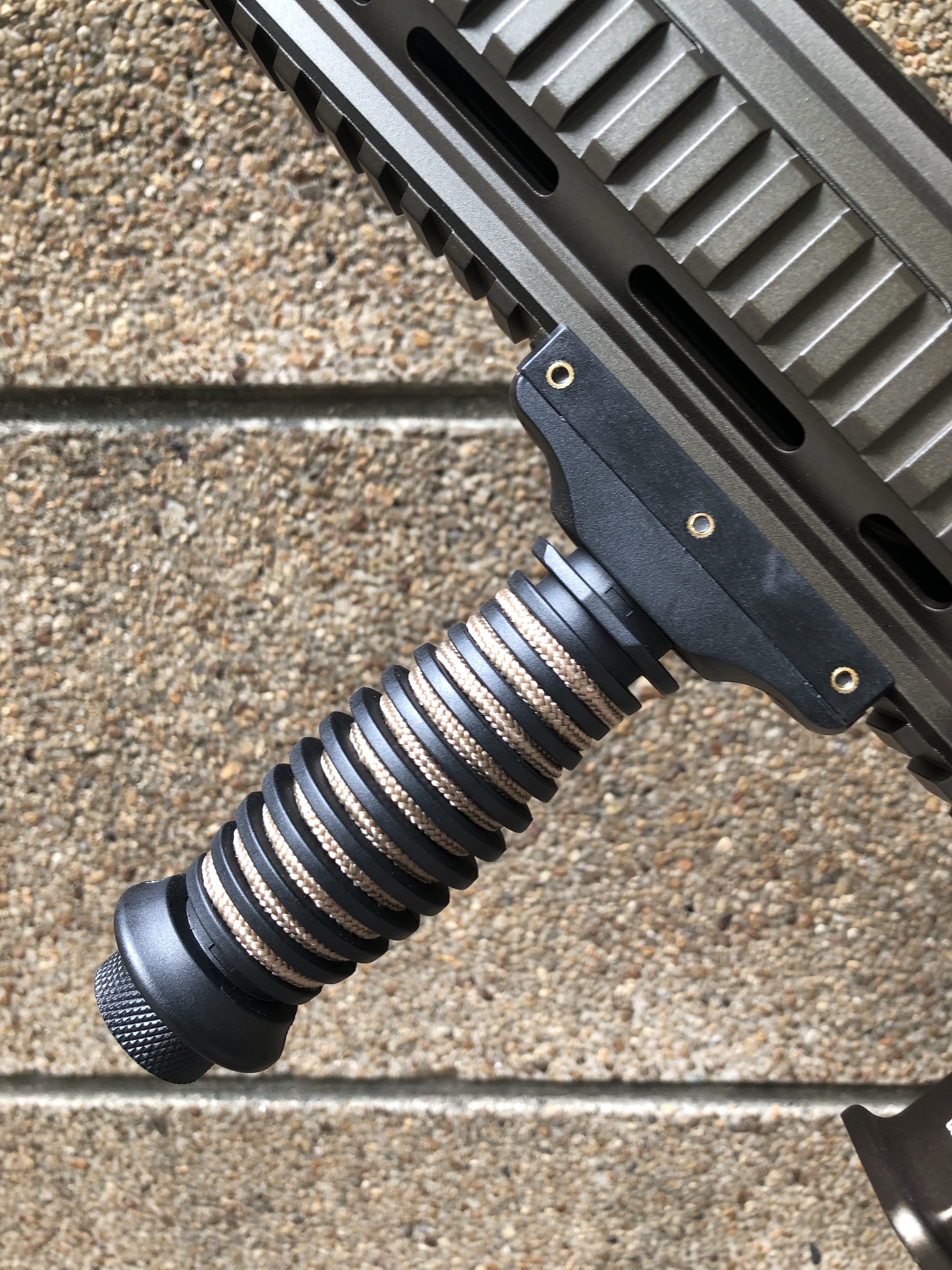 กริ๊ปมือหน้า Dytac Tactical CQB (กริ๊ปร่องเชือก)