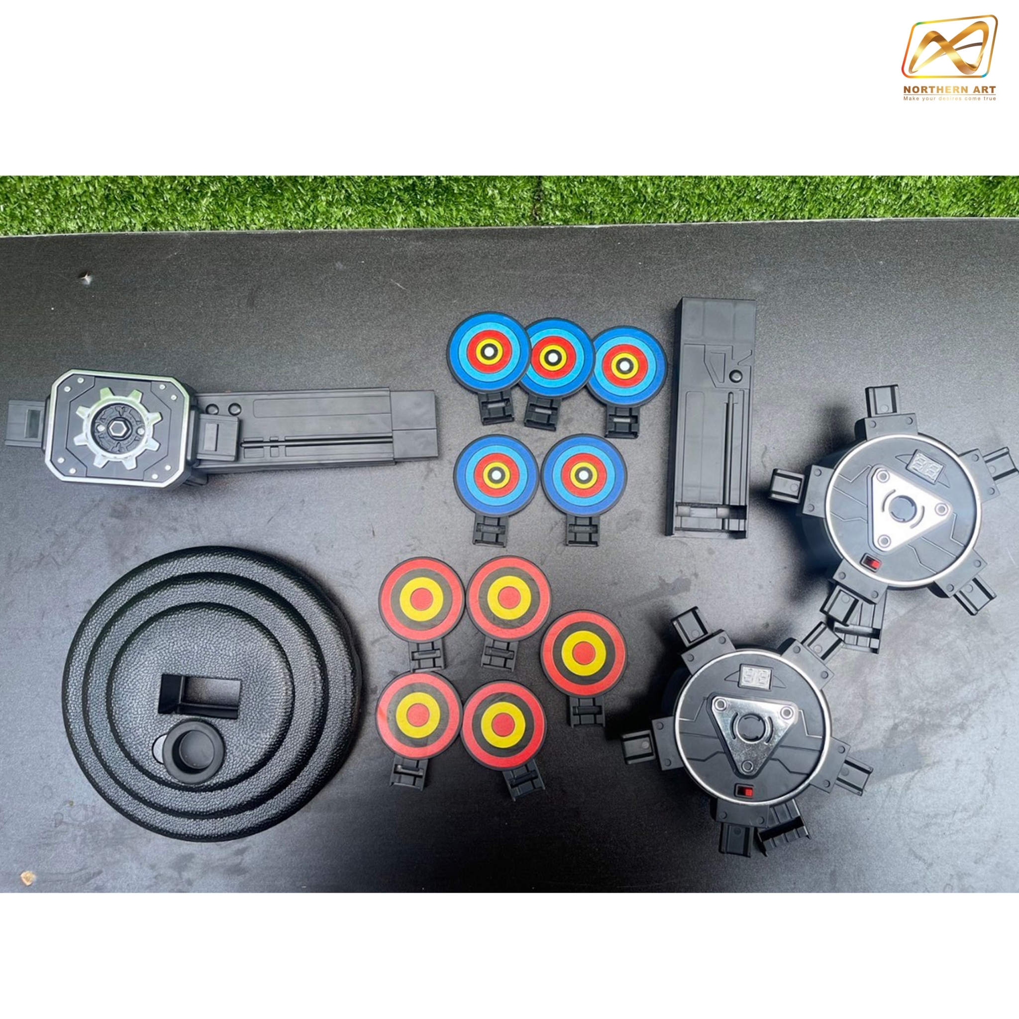 เกมส์ยิงเป้าหมุน เป้าหมุน 360 องศา จำนวน 10 เป้า จอ LED นับคะแนน พร้อมปืนกระสุนโฟม 1 ชุด