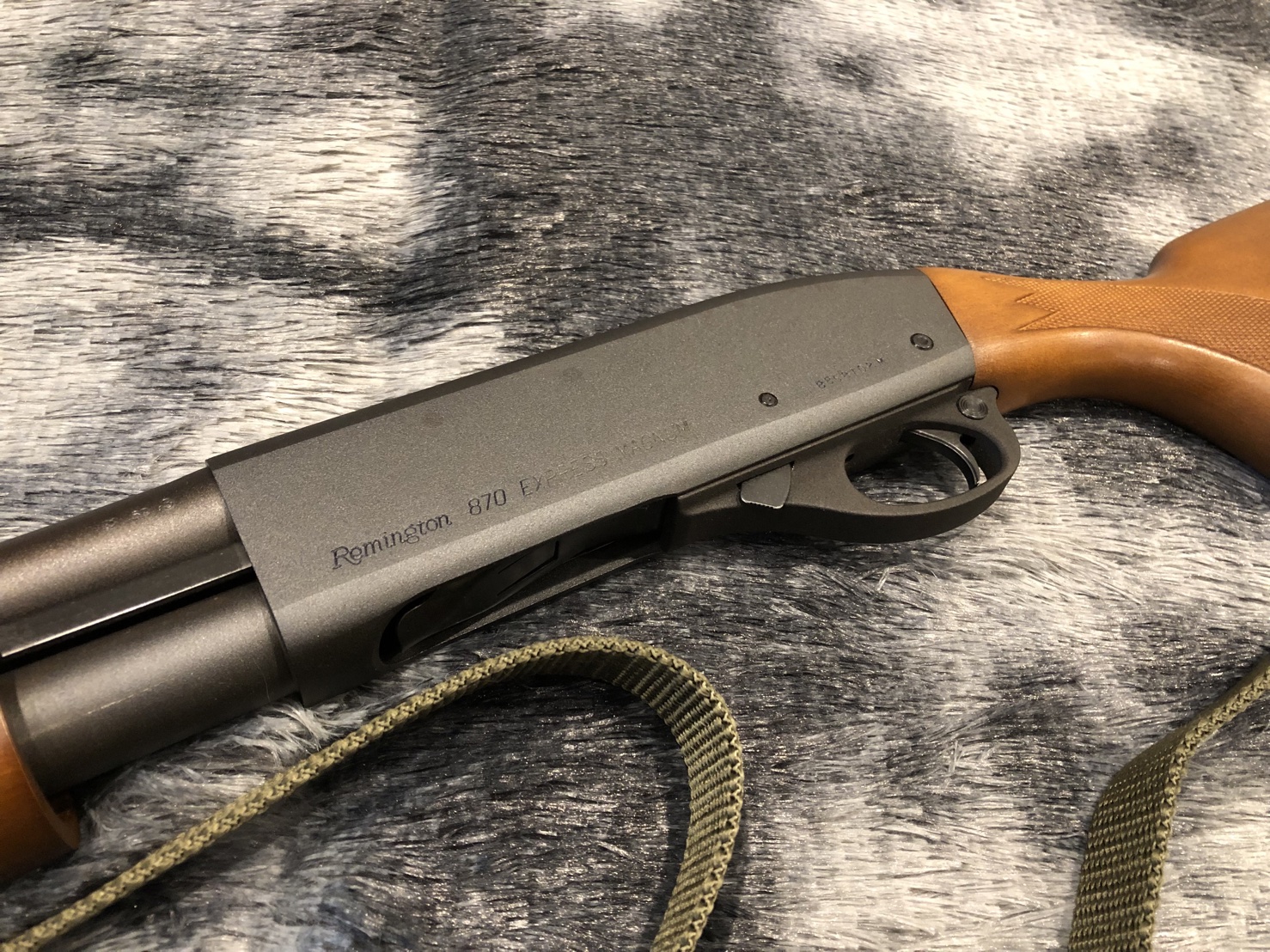 **ขายแล้ว** [ปืนฝากขายมือสอง] Remington 870 12(5) นัด ปั้มแอคชั่น โคตรเท่ห์ โครตสุด แค่เสียงปั้มก็สะใจแล้ว เหล็กล้วน สภาพดี ใช้งานเยียม !!!!