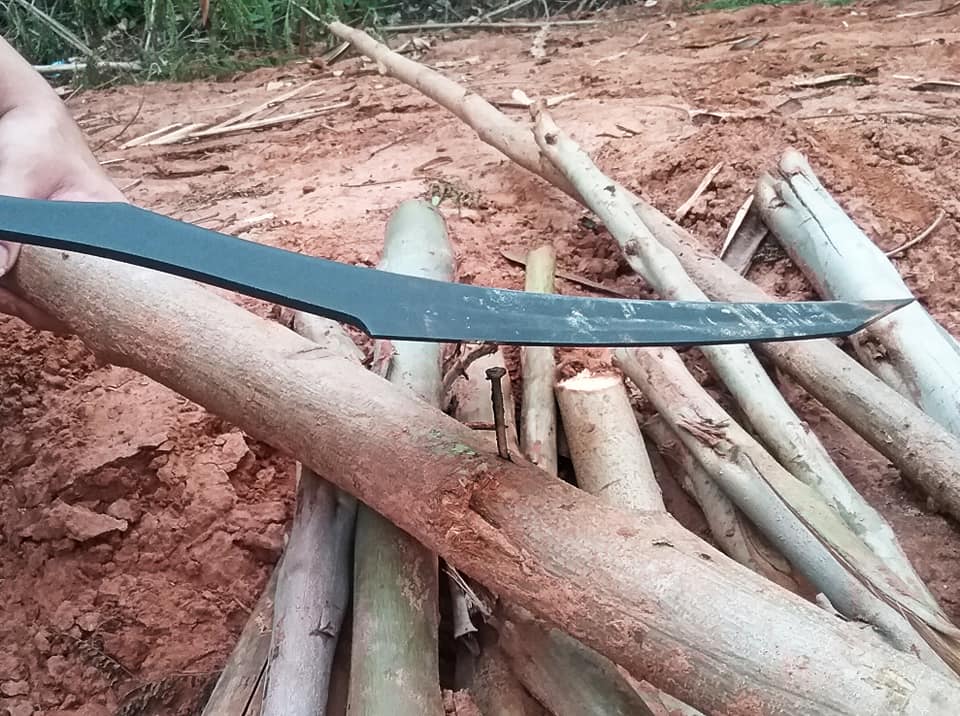 เขี้ยวสิงห์ รุ่นนี้เหมาะกับงานตัด กิ่ง ต้นกล้วย งานถางเปิดป่าที่สุด เป็นงานHandmade by PPKNIFE