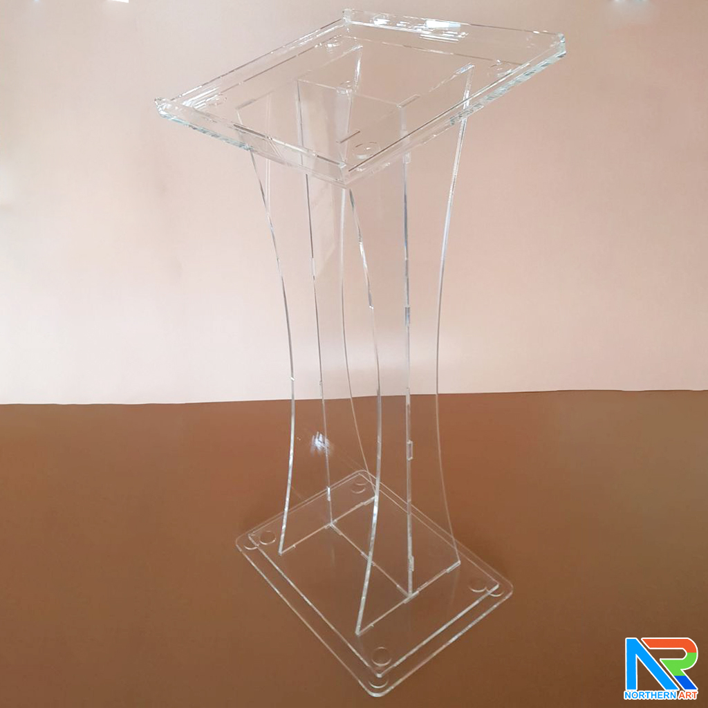 โพเดียม อะคริลิคใส AC-04 ขนาด (W) 55 x (L) 45 x (H)115 ซม.TOP เอียงพร้อมกันตก วัสดุอะคริลิคใส หนา 10-20 มม.