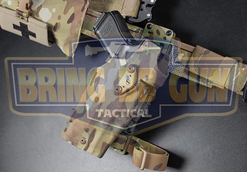 ซองปืนพกนอกปลดนิ้วโป้ง สำหรับGlock และ ไฟฉาย (Glock 17 + X300) ◼ มือขวา ◼