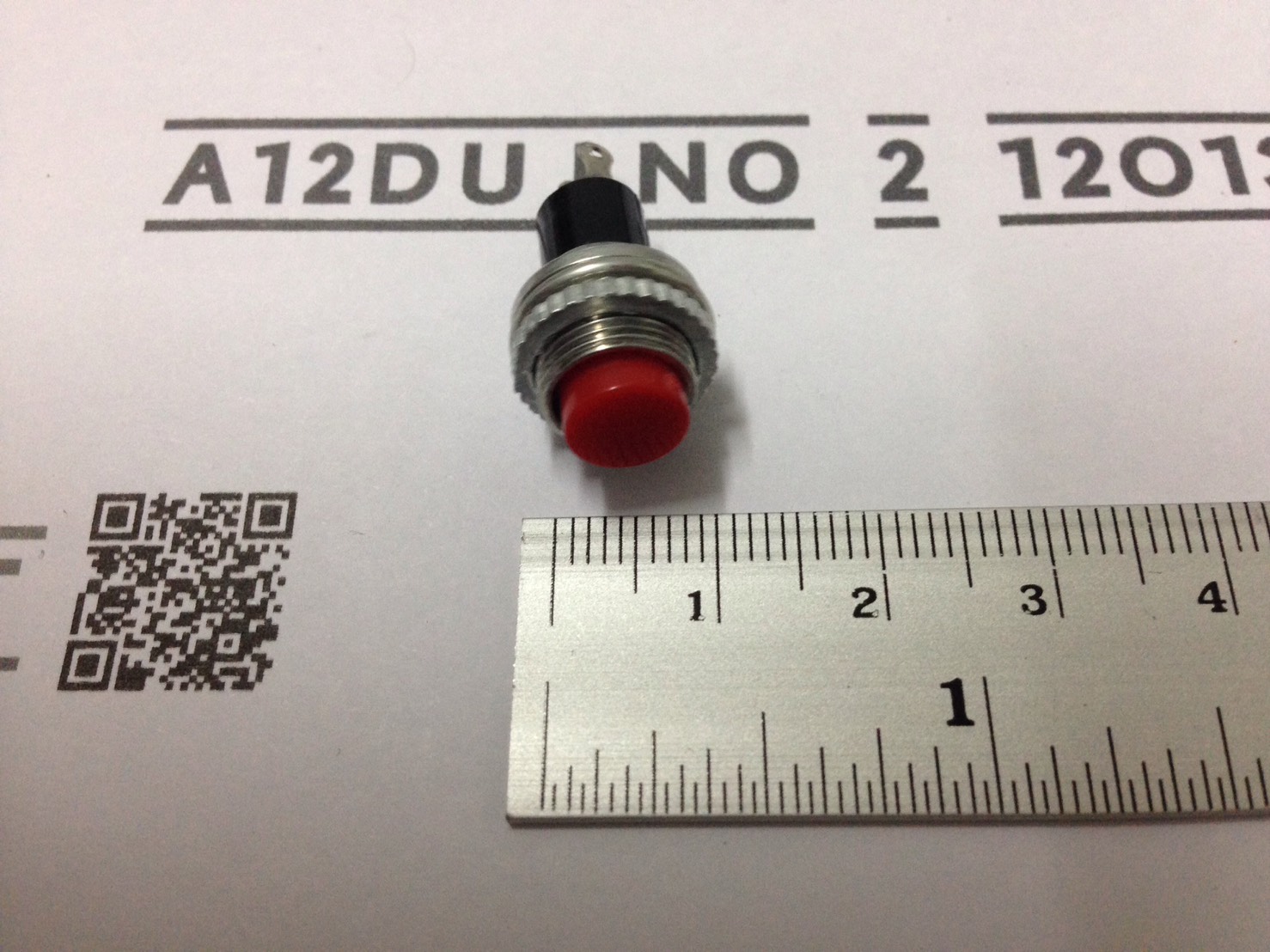 สวิตช์ กดติด/ปล่อยดับ DS-314 button 2 feet without lock / reset jog switch normally open start through the hole 10MM