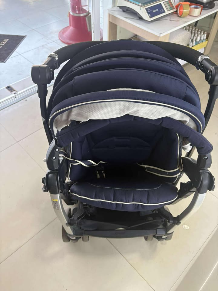 [ สินค้าฝากขาย ] รถเข็นเด็ก Combi Diaclasse Auto4cas