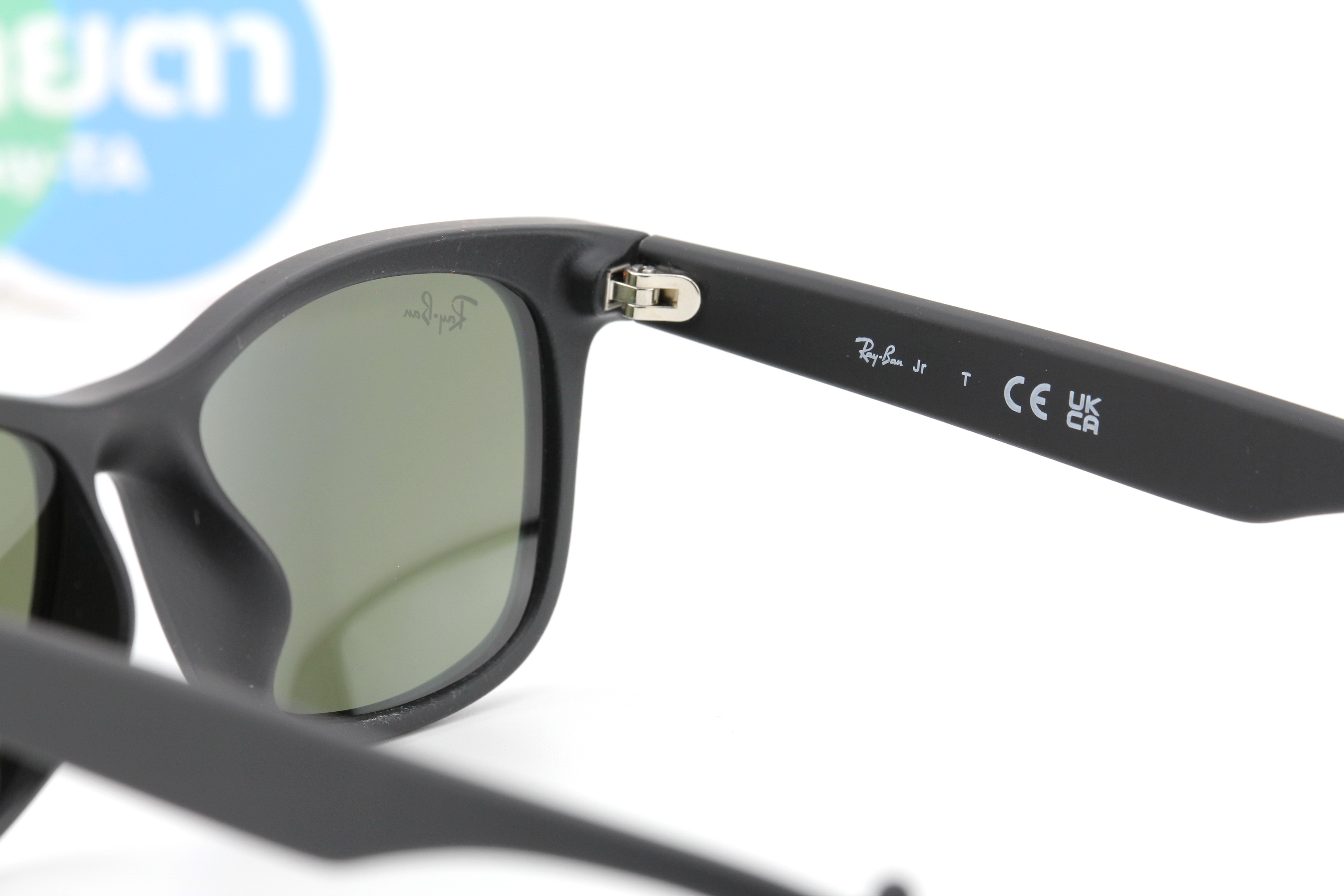 RayBan Junior New Wayfarer RJ9052SF 7028Y4 50mm.