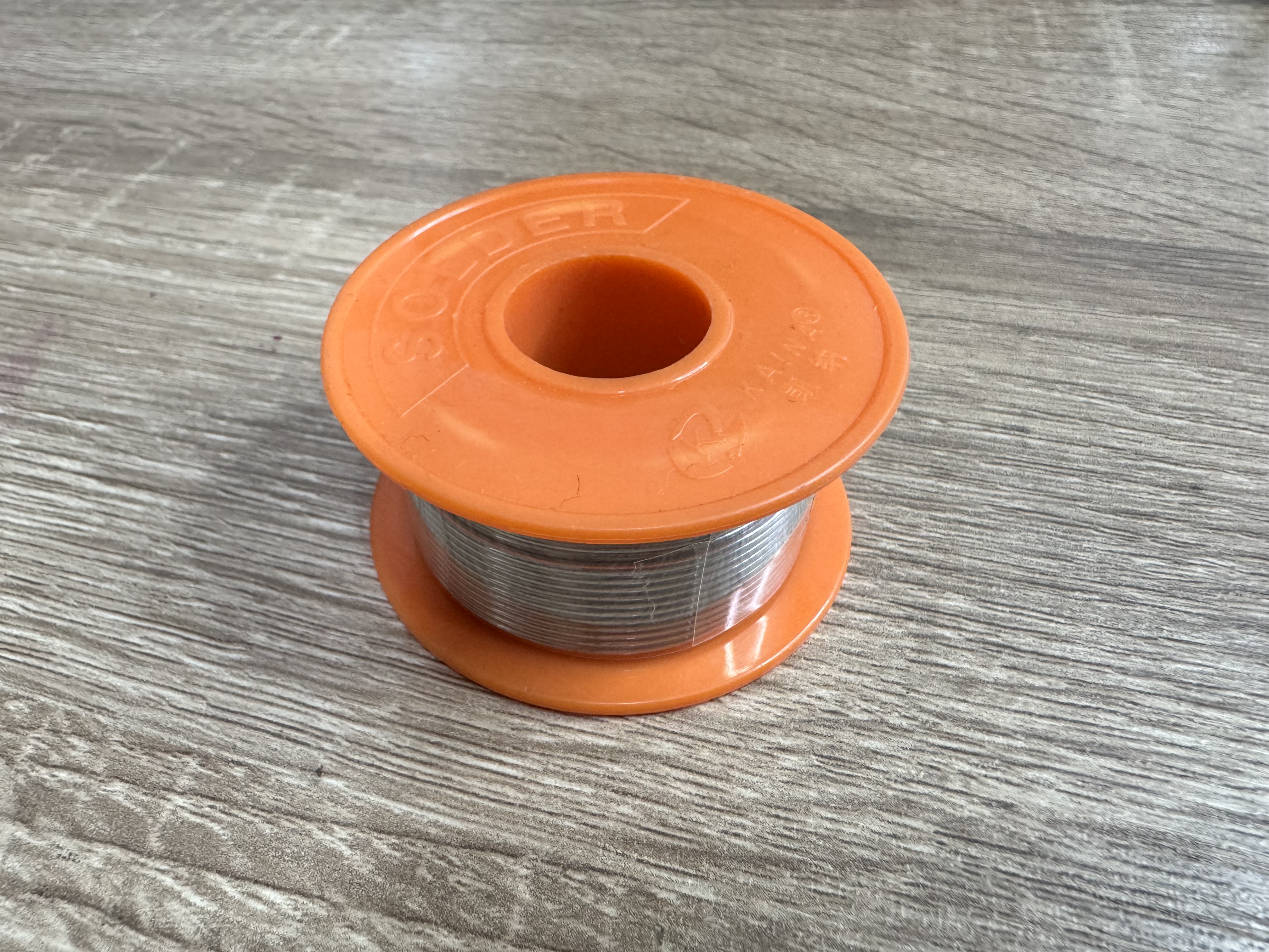 ตะกั่วเชื่อมสายไฟเชื่อมวงจร Solder 1.2 mm. 63/37 FLUX 2.0% ยาว 45FT หนัก 50 กรัม