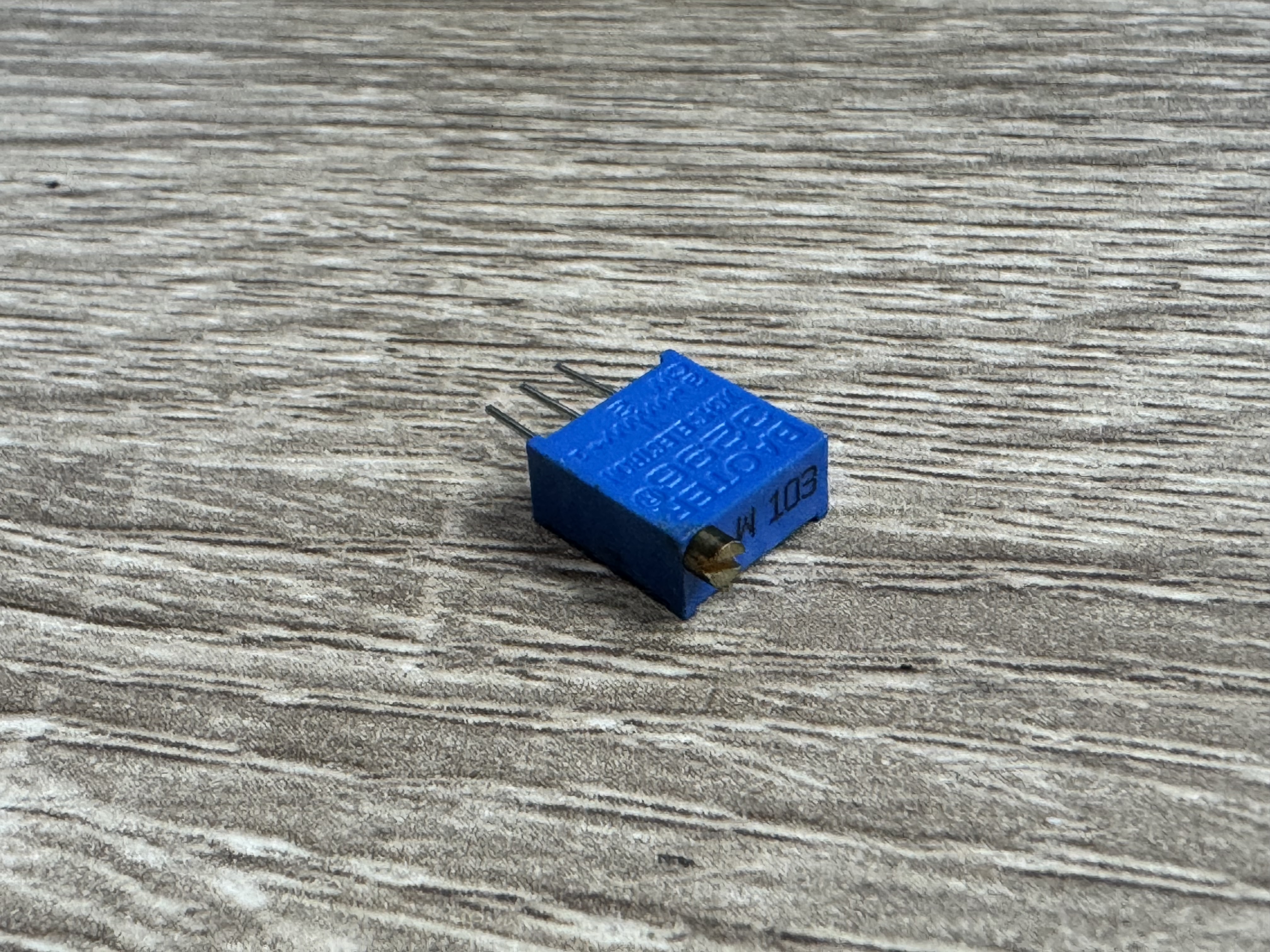 ตัวต้านทานปรับค่าได้ 10K Ohm 3296W-103 10K 3296 potentiometer Trimpot Trimmer Potentiometer W103
