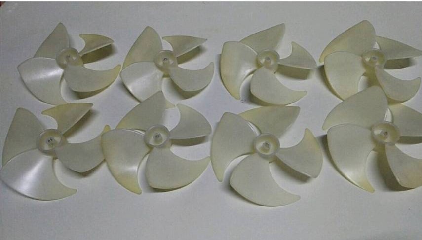 0000543 ใบพัดลม ตู้เย็น 4.5 นิ้ว อะไหล่ ใบพัดลม ตู้เย็น