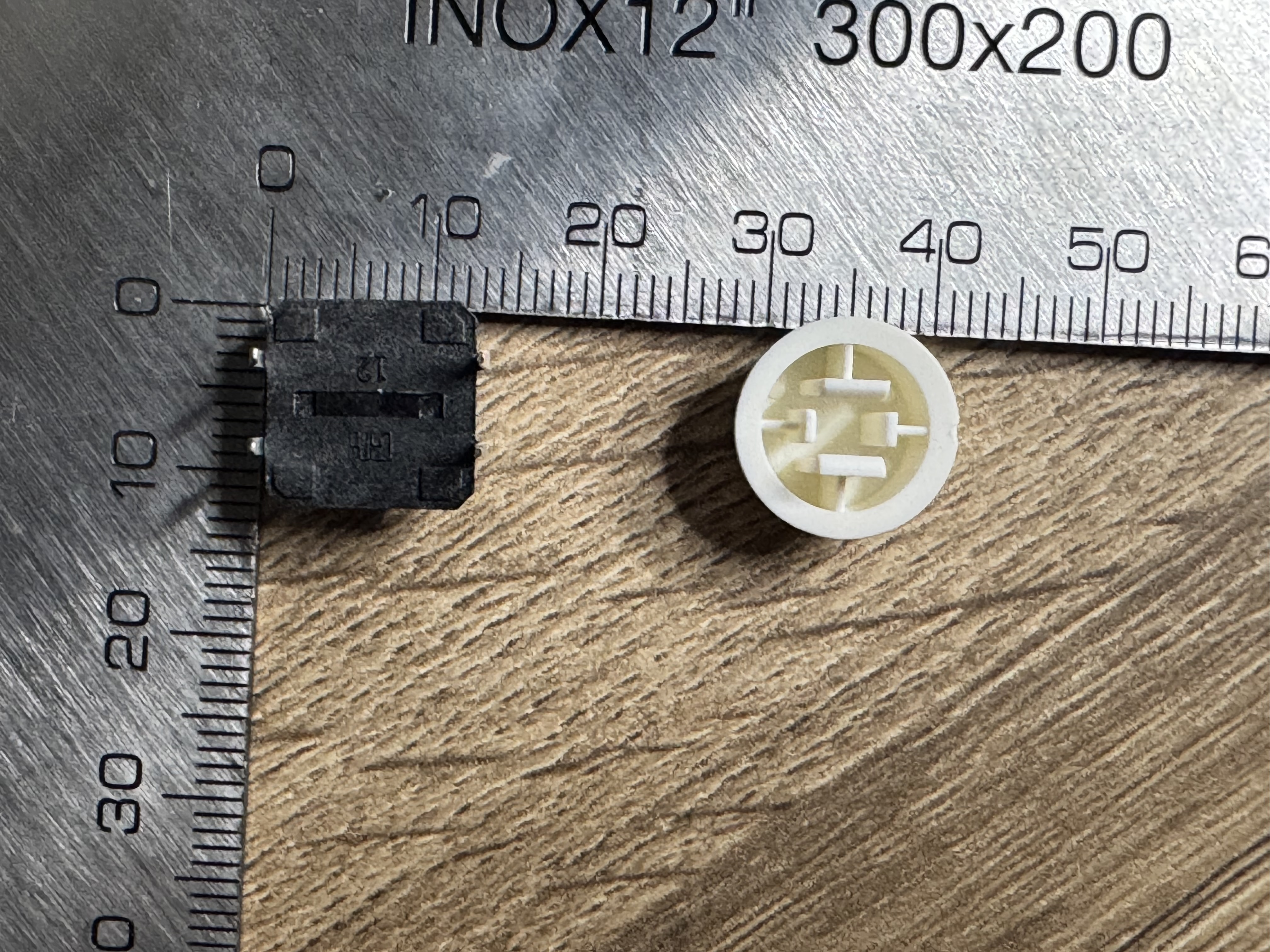 12X12mm Big key module Big button module, switch module with hat, High level output for arduino (ชุดละ 5 ชิ้น)