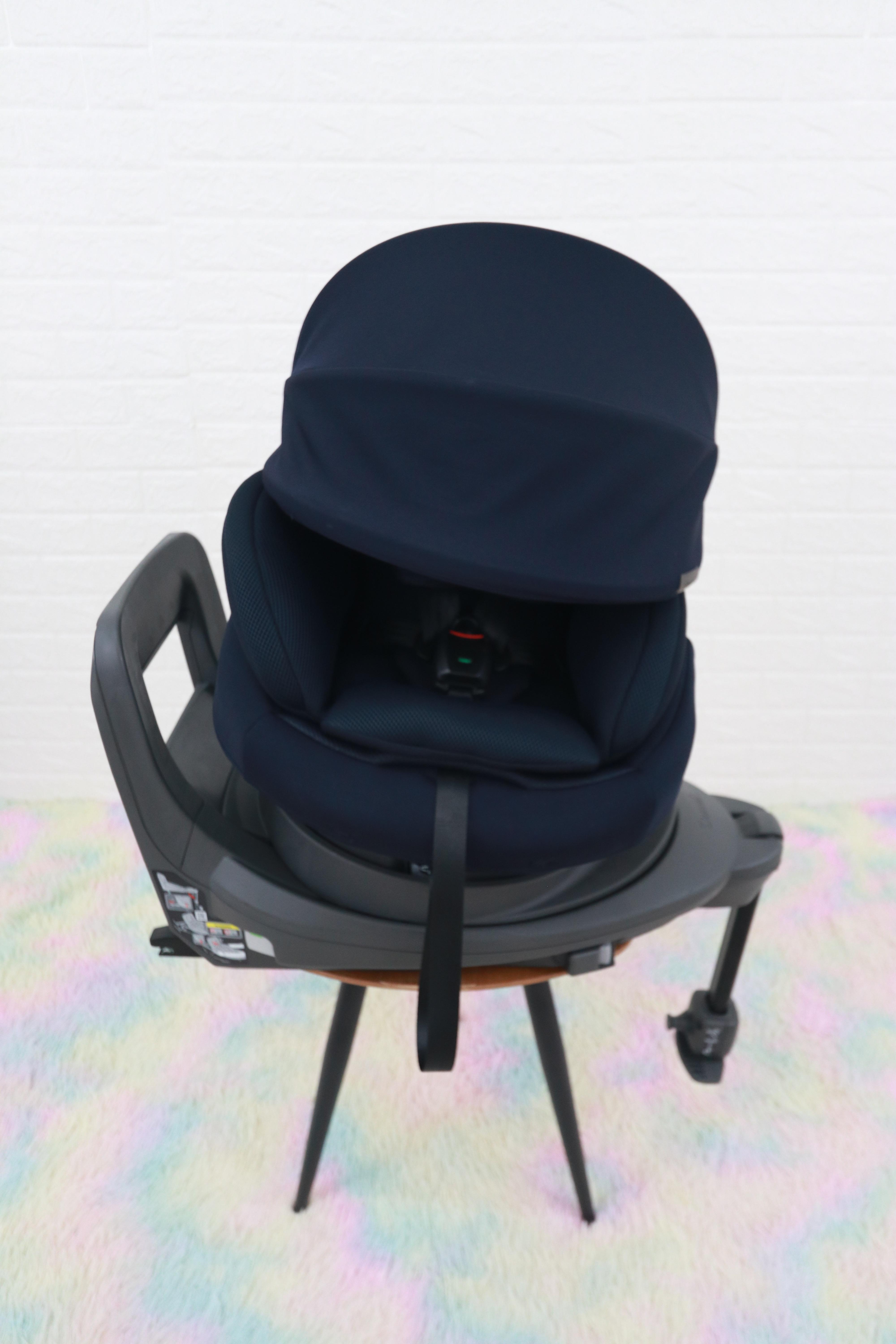 คาร์ซีทมือสอง Combi White Label THE S ISOFIX Egg Shock ZD Navy (NB)
