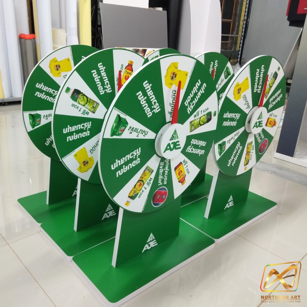 เกมส์วงล้อตั้งโต๊ะ ขนาดวงล้อ 40 ซม. สูง 56 ซม. วัสดุพลาสวูดสีขาว หนา 8-15 มม. ถอดประกอบได้