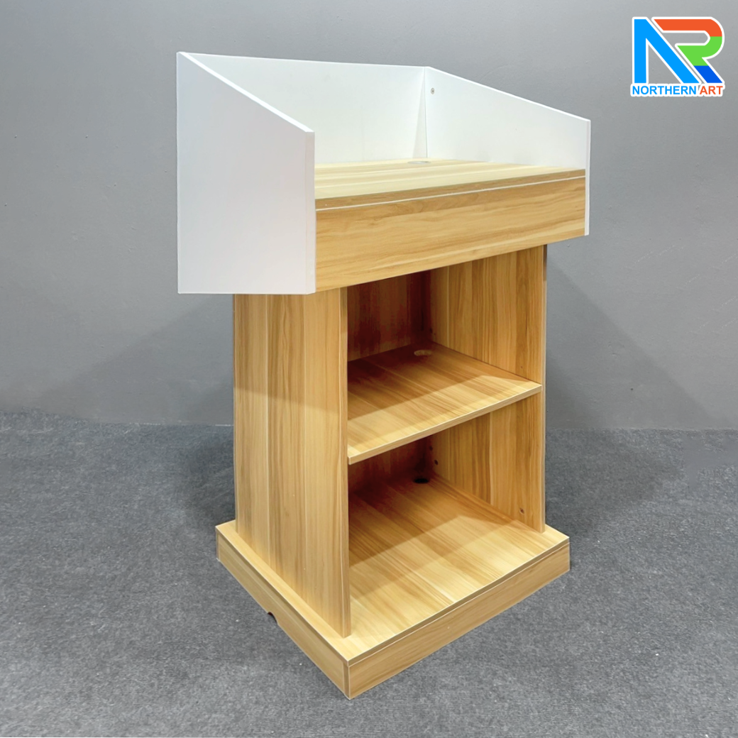 โพเดียมไม้MDF ทูโทน สีขาว และสีสักลายไม้ ขนาด (W)73 x (L)54 x (H)117 cm. พร้อมชั้นวาง