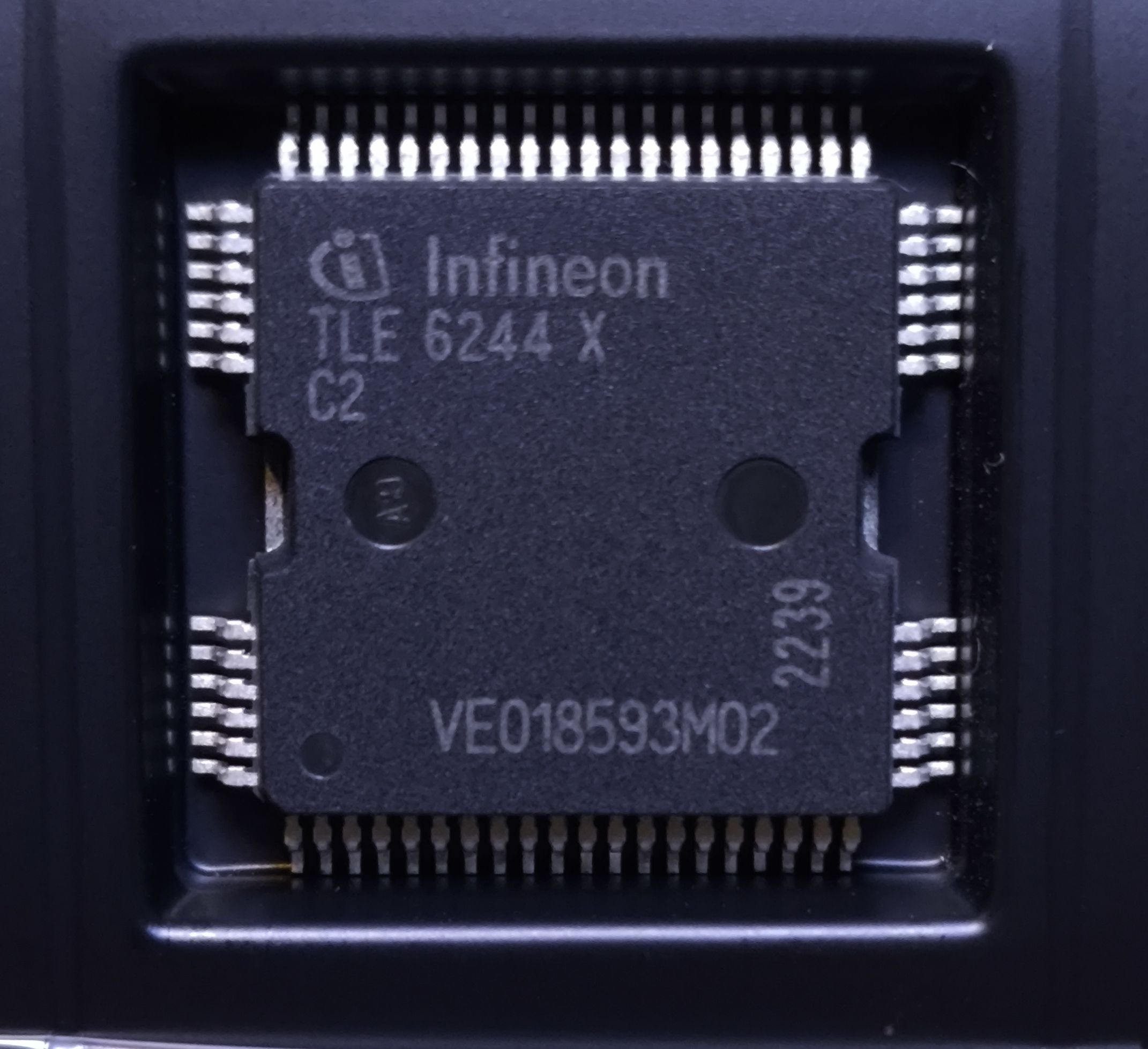 tle6244x