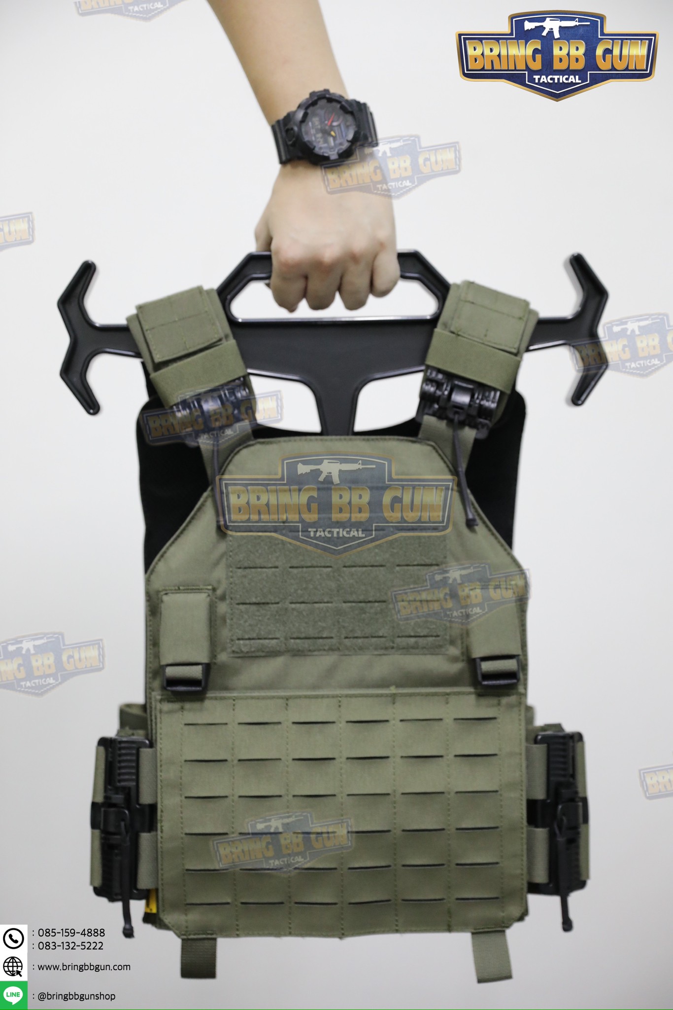 ไม้แขวนเสื้อเวส (ไม้แขวนเอาไว้แขวนเสื้อเกราะ) (Heavyweight Tactical Hangers)