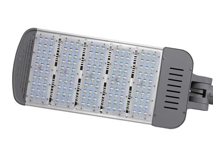 IWC-STR-150W ไฟถนน แสงขาวและแสงวอร์มไวท์