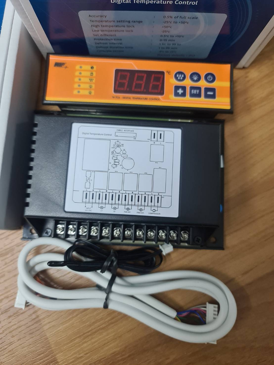 0000268 ชุด ควบคุมอุณหภูมิ รุ่น W-TC6 ยี่ห้อ WIP คอนโทรลตู้เย็น ตู้แช่ ตู้ชิล Chiller เทอร์โมดิจิตอล (ใหม่ล่าสุด)