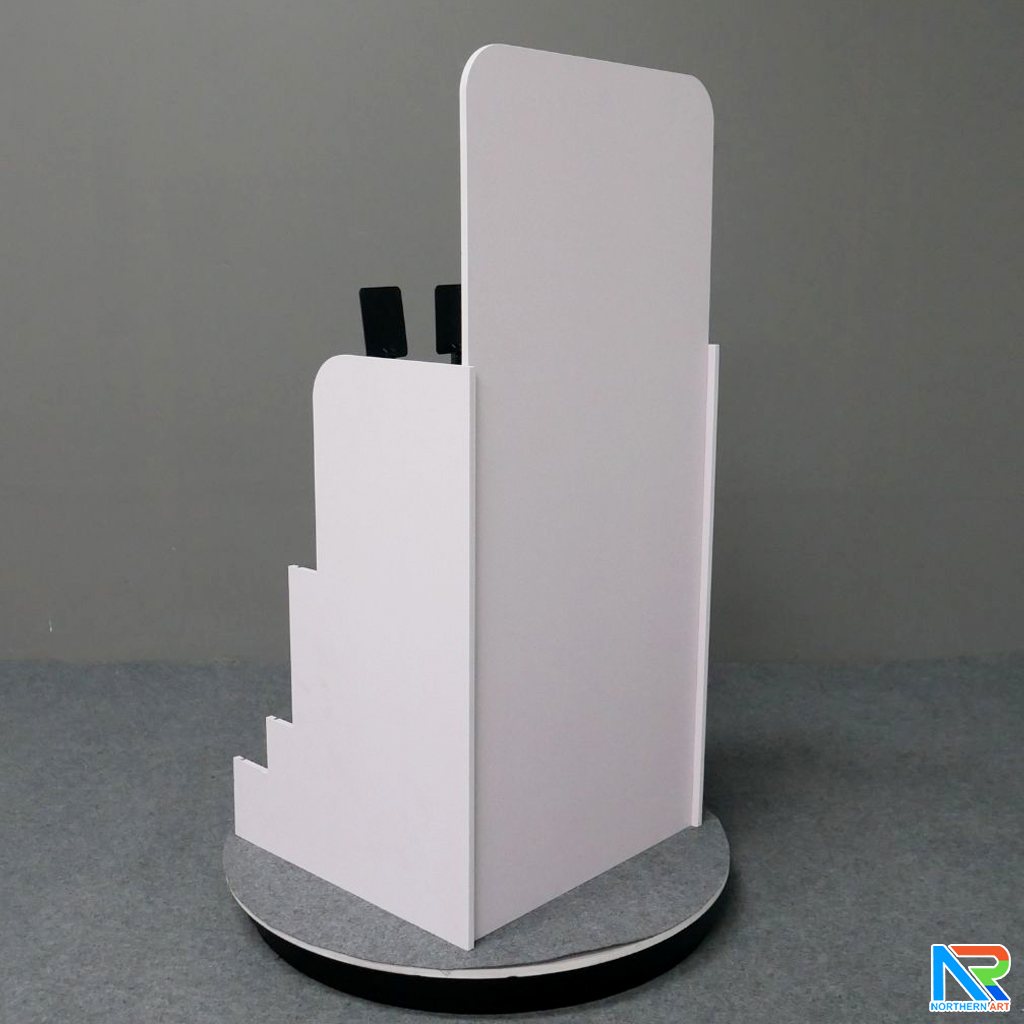 เช่าเกมส์ยิงเป้านิ่ง ตั้งโต๊ะ ขนาด (W)40 x (D)40 x (H)90 cm. พร้อมเป้านิ่ง 4 แผ่น 3 ชุด และปืนกระสุนโฟม 1 กระบอก