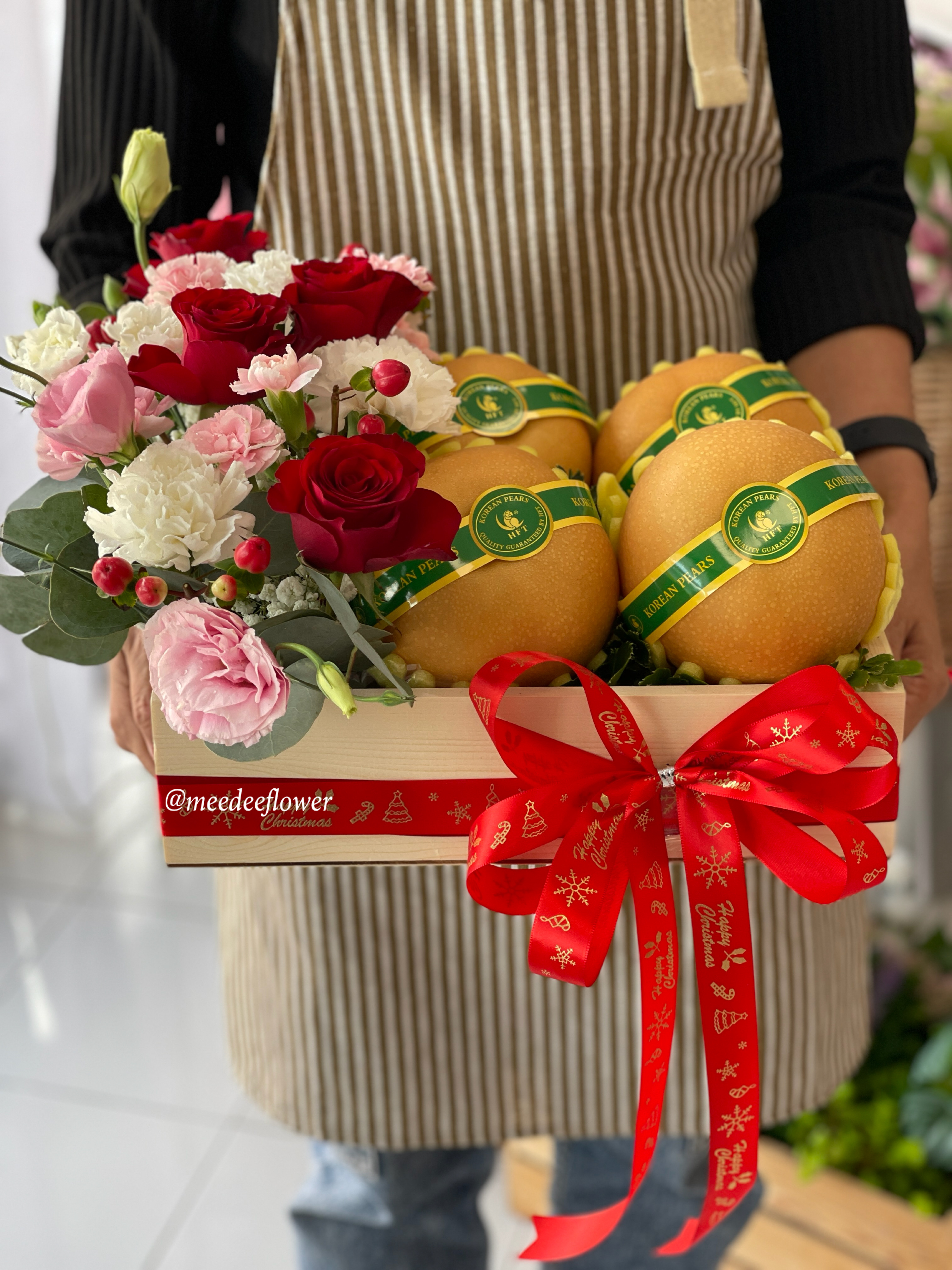 กระเช้าผลไม้delivery กระเช้าผลไม้แสดงความยินดี กระเช้าผลไม้เยี่ยมไข้ กระเช้าผลไม้ดอกไม้ กระเช้าผลไม้นอกนำเข้า กระเช้าผลไม้ premuim